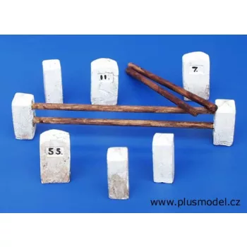 Plus model - Straßenmeilensteine und Geländer