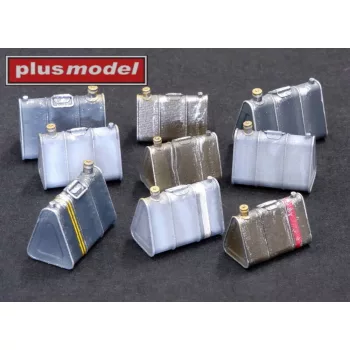 Plus model - German triangular canisters