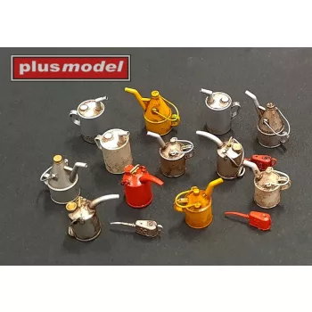 Plus model - 1/35 Oil canisters
