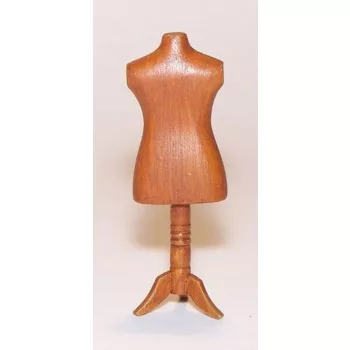 Plus Model - Dress Form