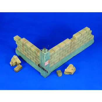 Royal Model - Israeli Wall corner