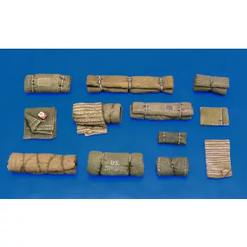 Royal Model - Tentpaks and bedrolls-n.2