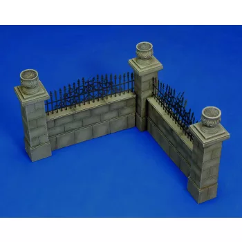 Royal Model - Park wall