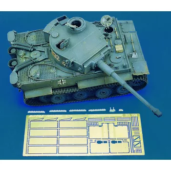 Royal Model - Mudguards set Tiger I
