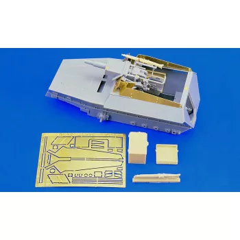   Royal Model - Sd. Kfz. 250 NEU 7,5 cm. KWK 37 (L24) (for Dragon kit)