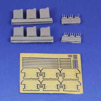 Royal Model - U.S. jerricans set-WWII