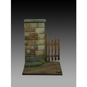 Royal Model - Base with wall and gate (cm 5x5)