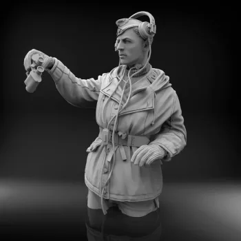  Royal Model - German tanker in winter dress (Tiger I cupola not included)