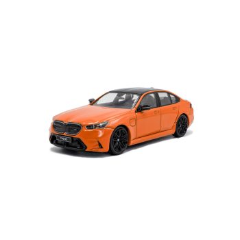 Solido - 1:43 BMW G90 M5 Sedan Fire Orange III 2024