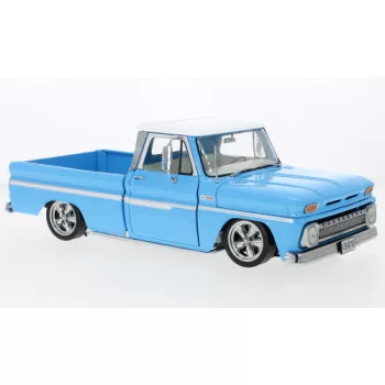   Sun Star - Chevrolet C-10 Stepside Pick Up Low Rider, hellblau, 1965, 1:18