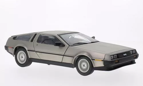 Sun Star - DeLorean DMC 12, silber, 1981, 1:18