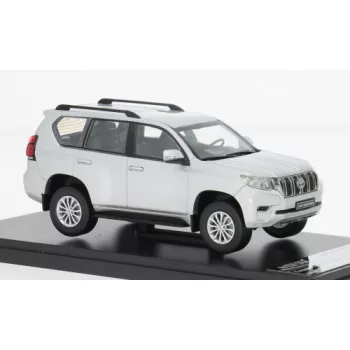 Sun Star - Toyota Land Cruiser Prado silber 2018 1:43