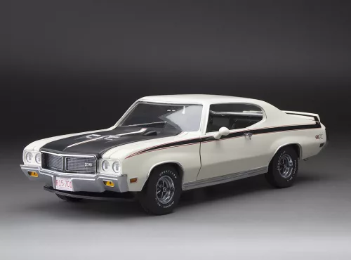 Sun Star - 1970 Buick GSXApollo White