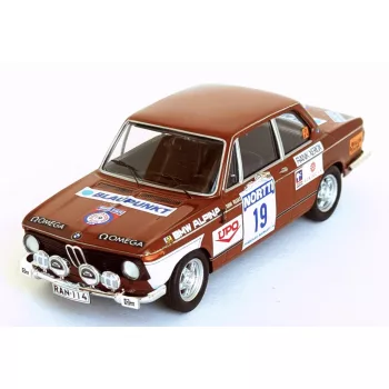   Trofeu - BMW 1602 (night version) N 19 RALLY 1000 LAKES 1974 ONNI VILKAS - PAAVO RIIKONEN BROWN