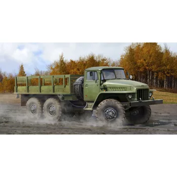 Trumpeter - Russian Ural-375D