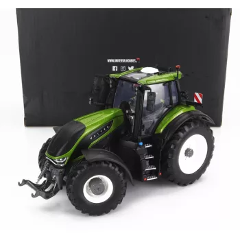   Universal Hobbies - VALTRA S416 TRACTOR 2022 OLIVE GREEN BLACK