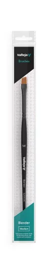 Vallejo - Flat Angled Synthetic Brush Medium