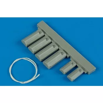 Wheelliant - U.S.A.F. wheel chock with nylon thread