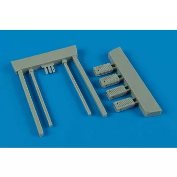 Wheelliant - U.S. Navy poly. wheel chock NWC-4/5 la.